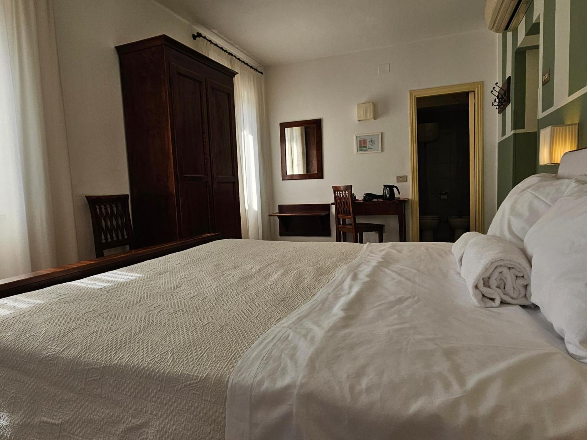Hotel Rosalba Perugia Eksteriør billede